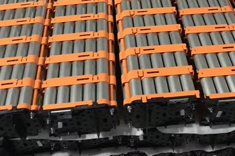 乌兰察布高价叉车蓄电池回收-上门回收新能源电池-废铅酸电池回收